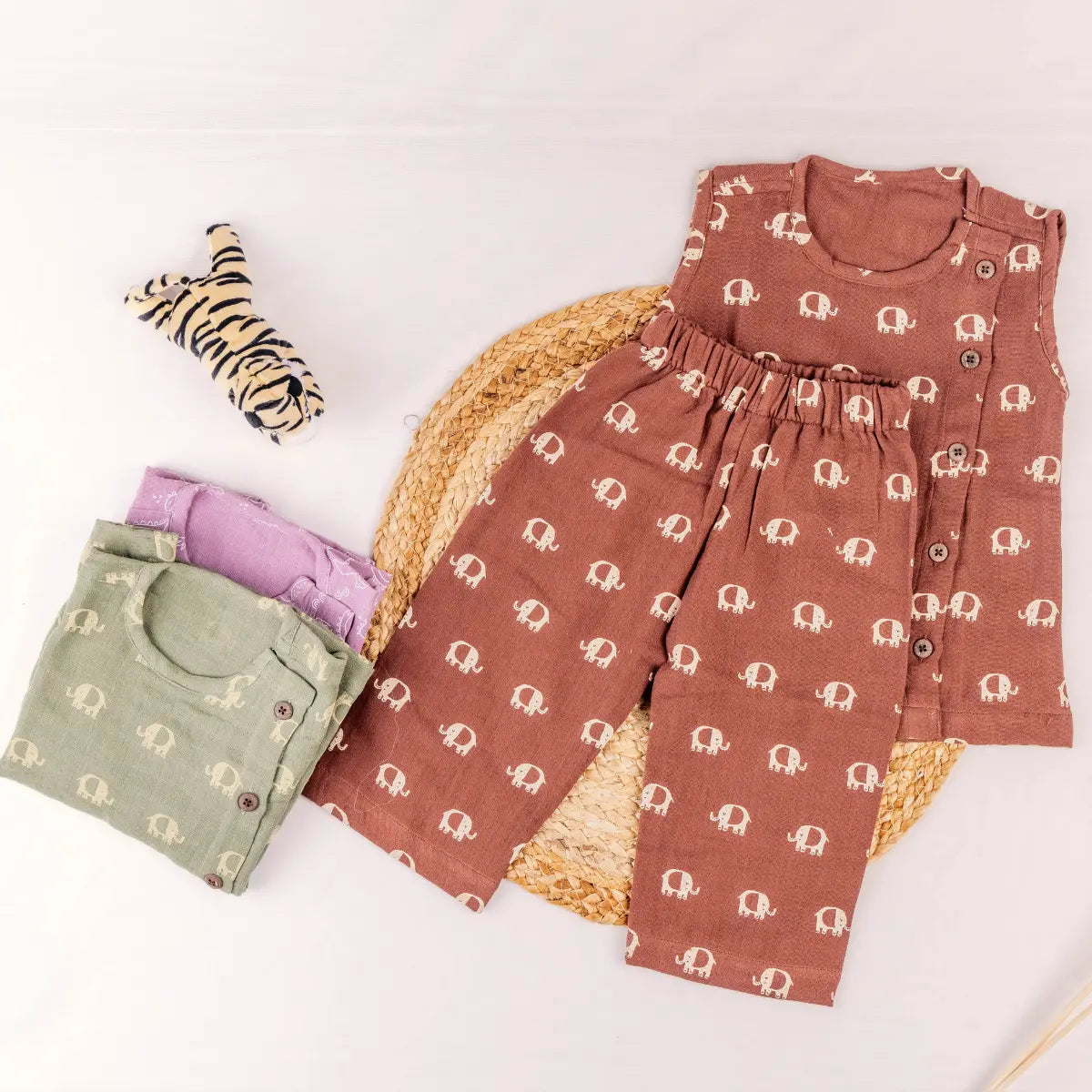 Brown Elephant - Coords Set