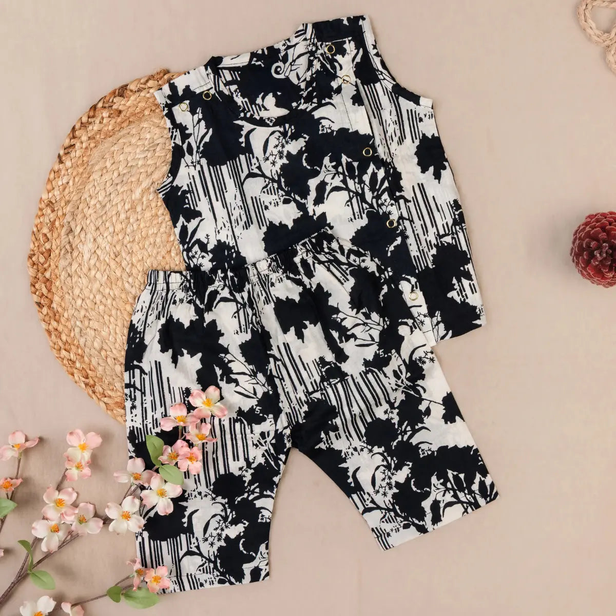 Striking Black and White with Bold Abstract Floral - Coords Set