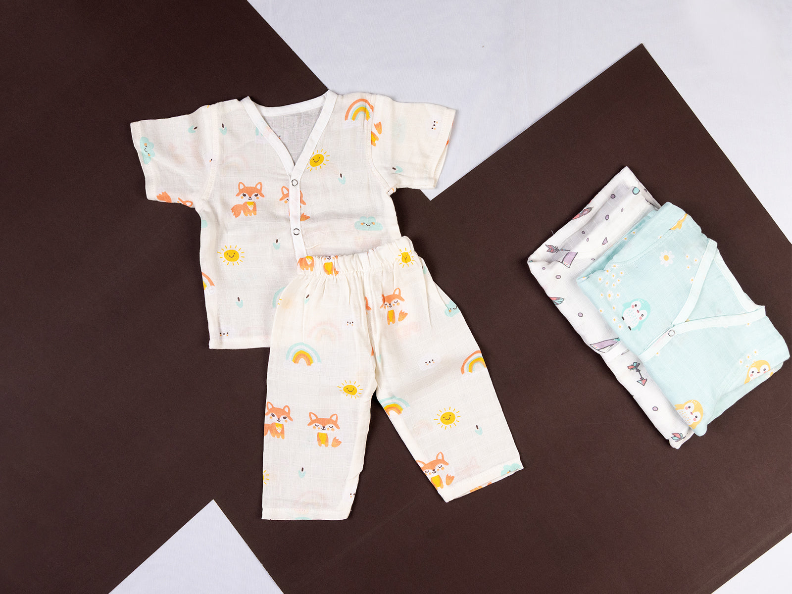 Woodland Fox & Rainbow Print - Muslin Night Suit