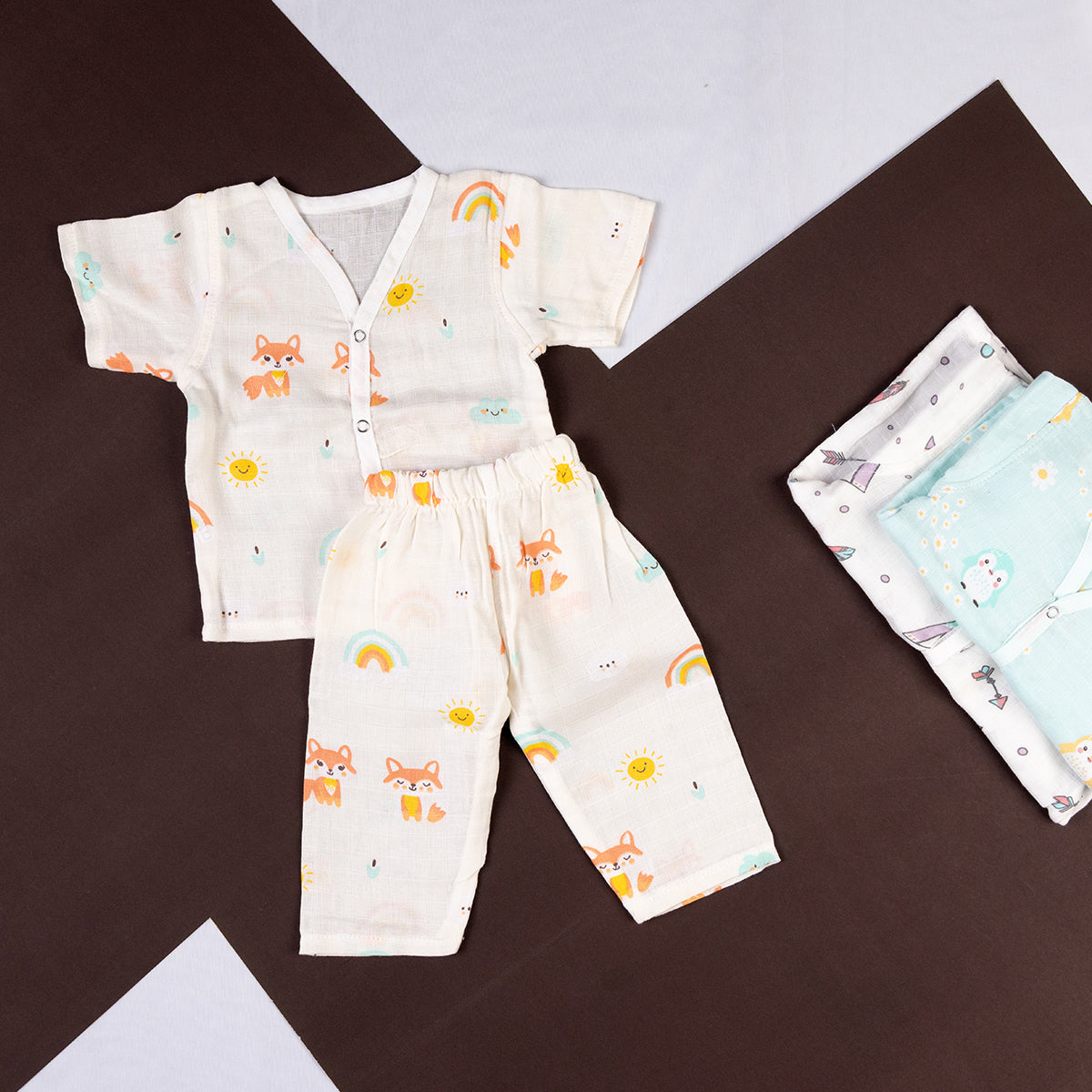 Woodland Fox & Rainbow Print - Muslin Night Suit