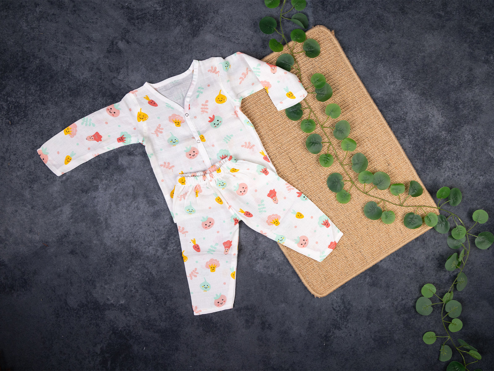 Sweet Kawaii Vegetables - Full Sleeve Night Suit