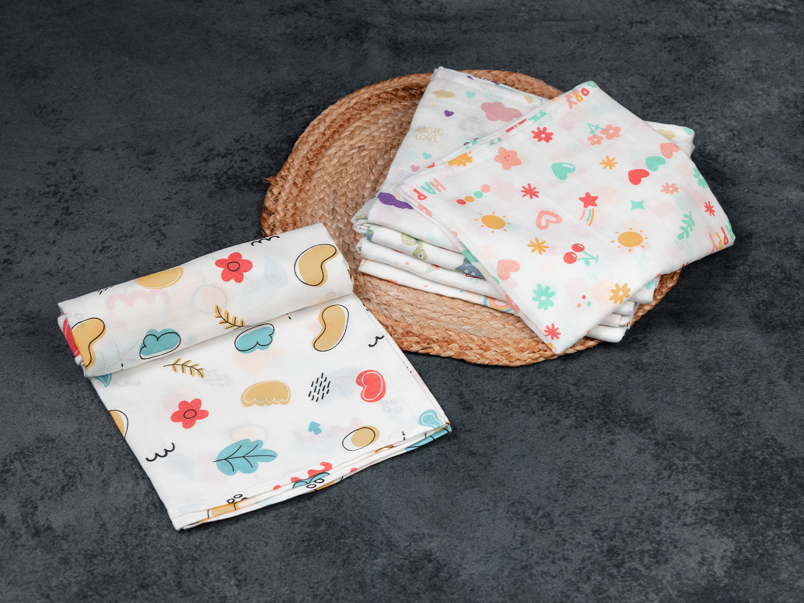 Abstract Bloom -  Premium Cotton Muslin Towels (75 cm x 150 cm)