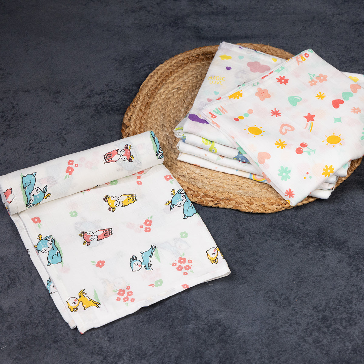 Animal & Floral Print (100cm x 100cm) - Premium Cotton Muslin Swaddle Blanket
