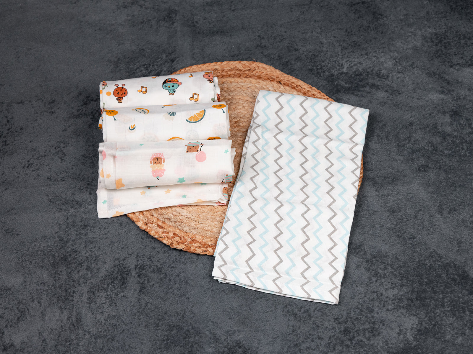 Blue Zig Zag - Premium Cotton Muslin Towels (75 cm x 150 cm)