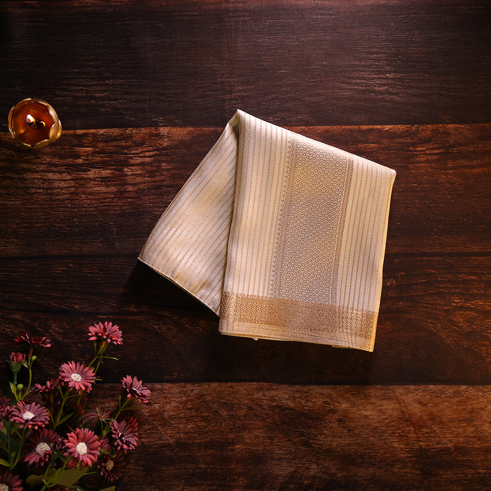 🤍 Monga Silk Dhoti with Diamond Zari Border