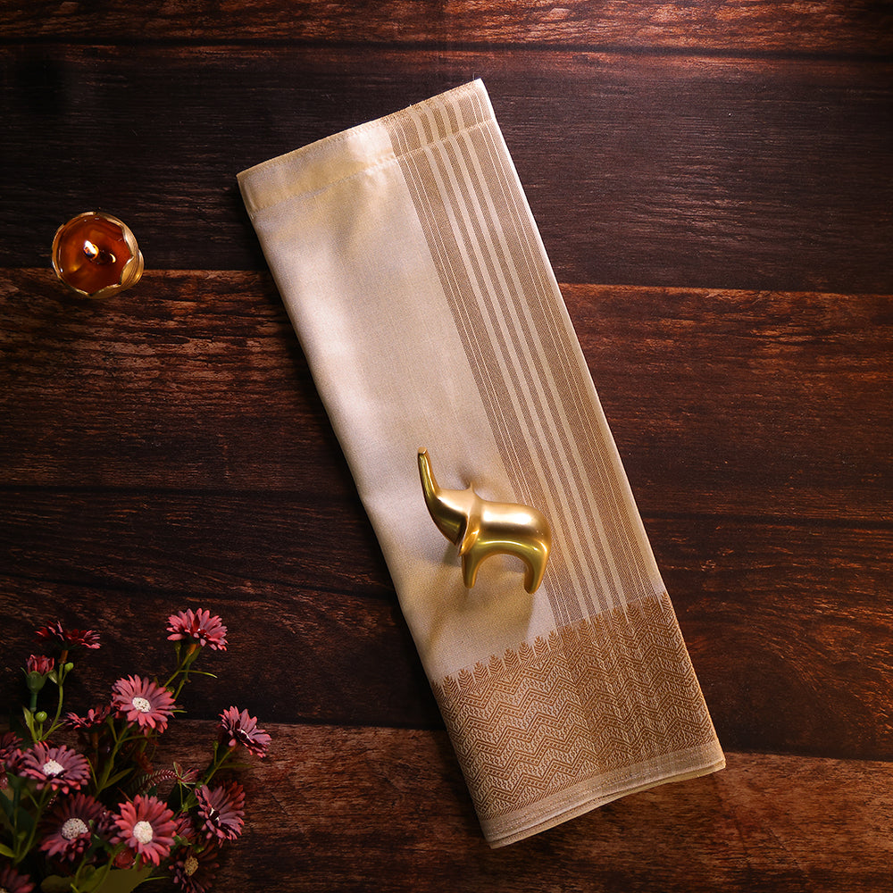 🤍 Monga Silk Dhoti with Geometric Zari Border
