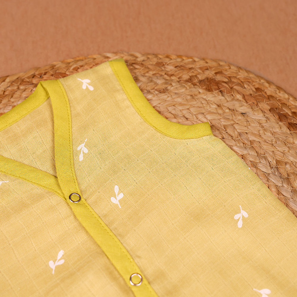 Lemon Green - White Leaf Muslin Jabla