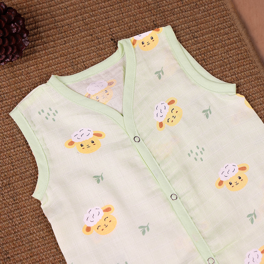 Cute Lamb Muslin Jabla – Mint Green