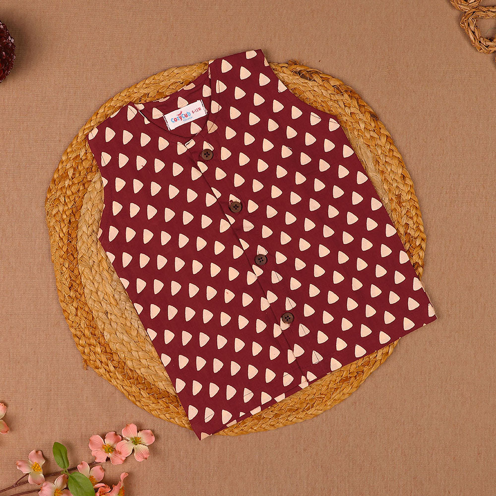 Maroon Triangle Print Cotton Vest