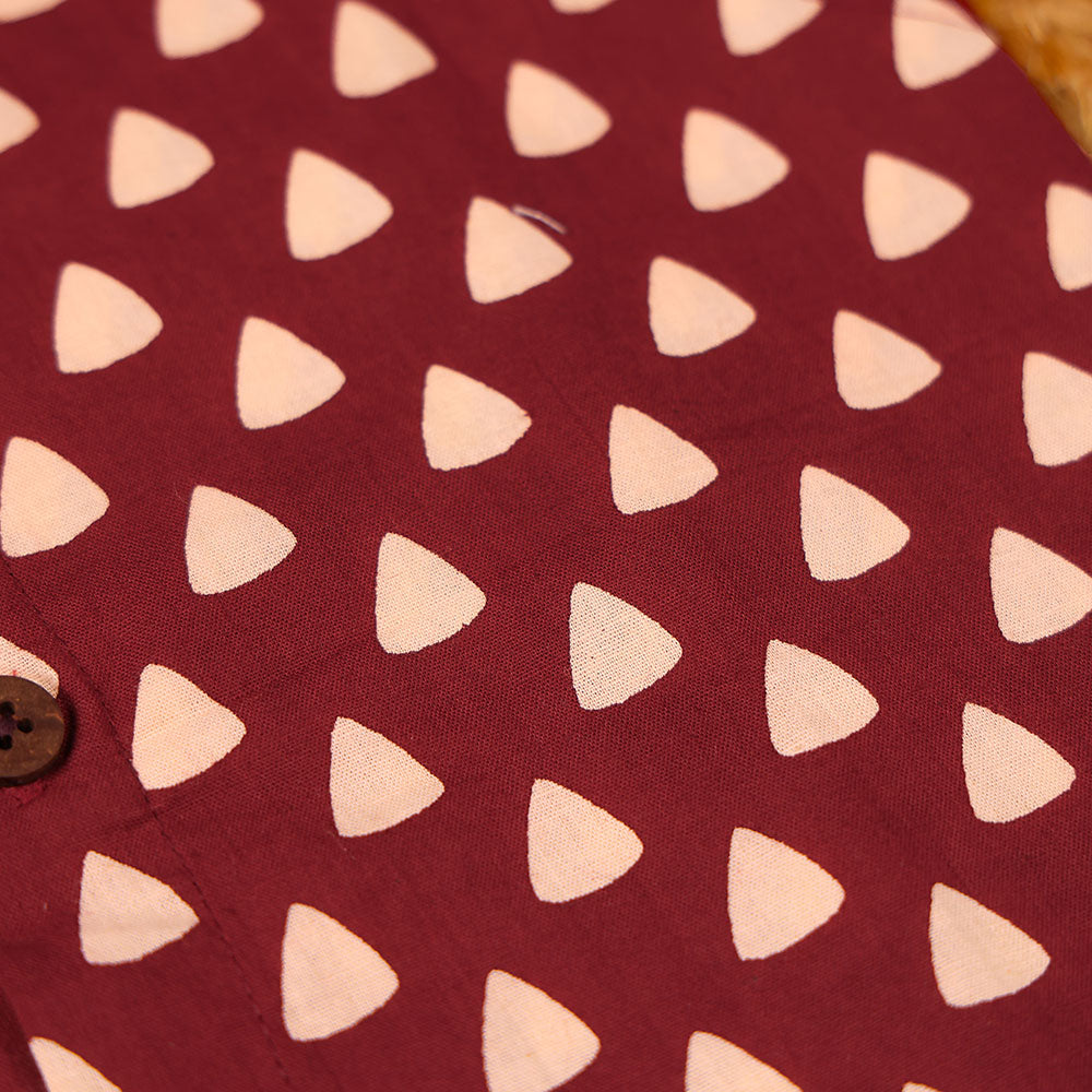 Maroon Triangle Print Cotton Vest