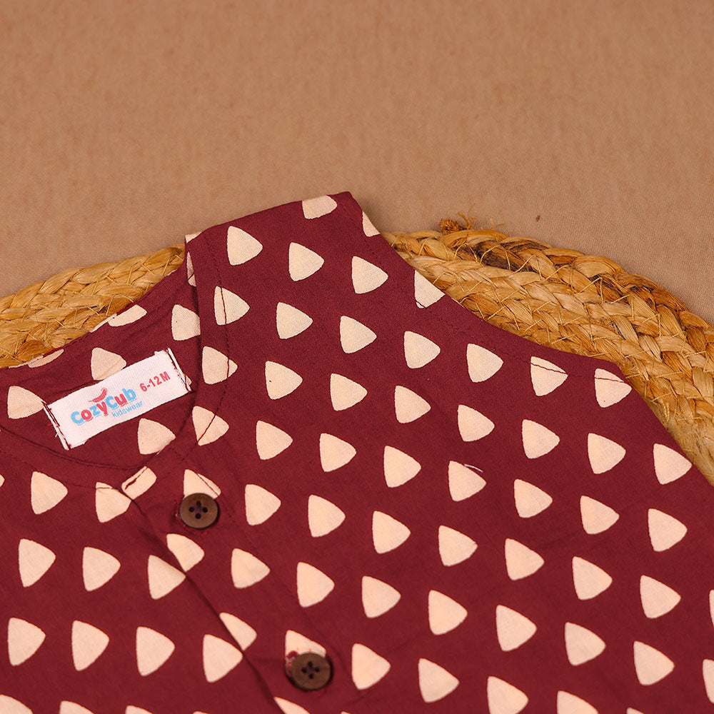 Maroon Triangle Print Cotton Vest