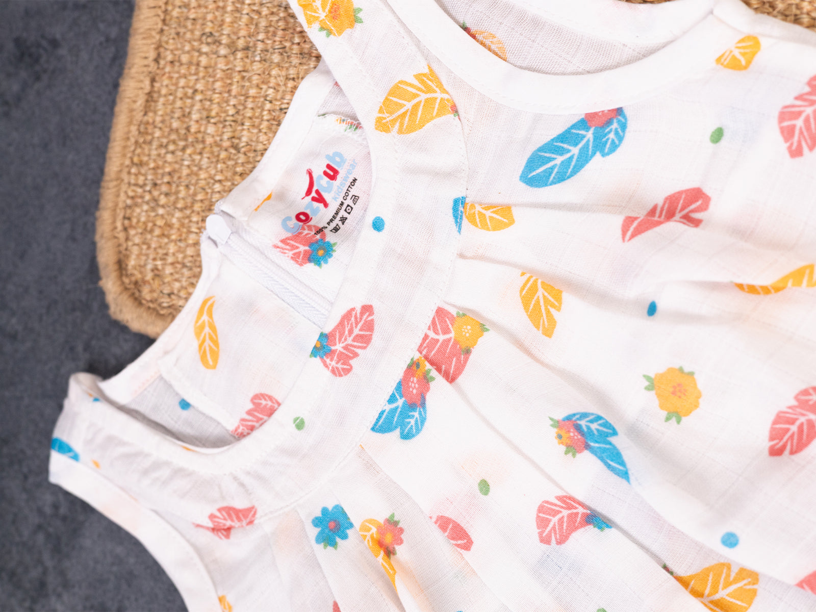 Bright Leaf - Sleeveless Frock