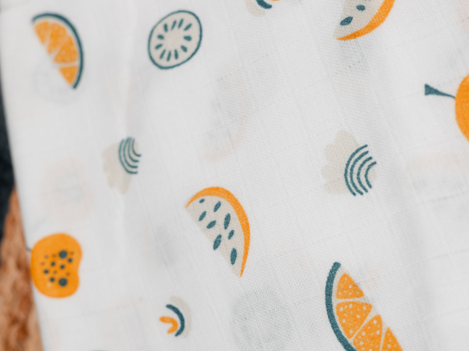 Fresh Fruits - Premium Cotton Muslin Towels (70 cm x 70 cm)