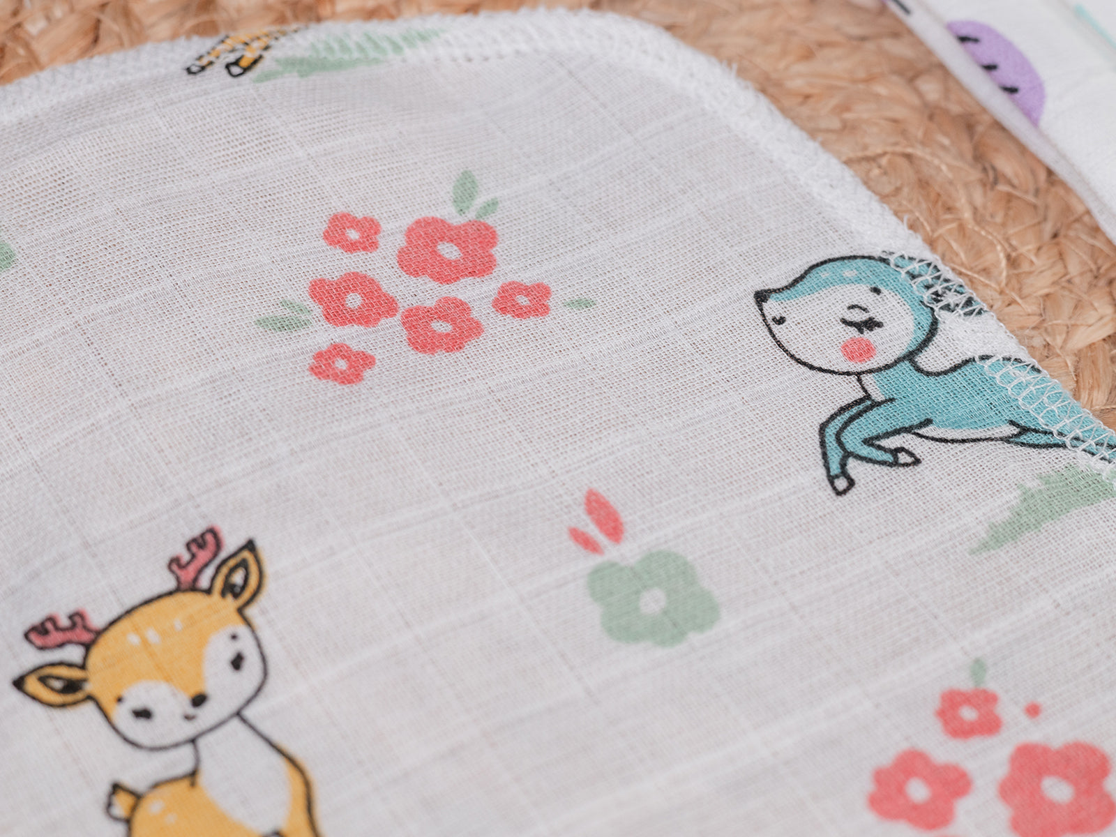 BURP CLOTH-ANIMAL PARADE PRINT