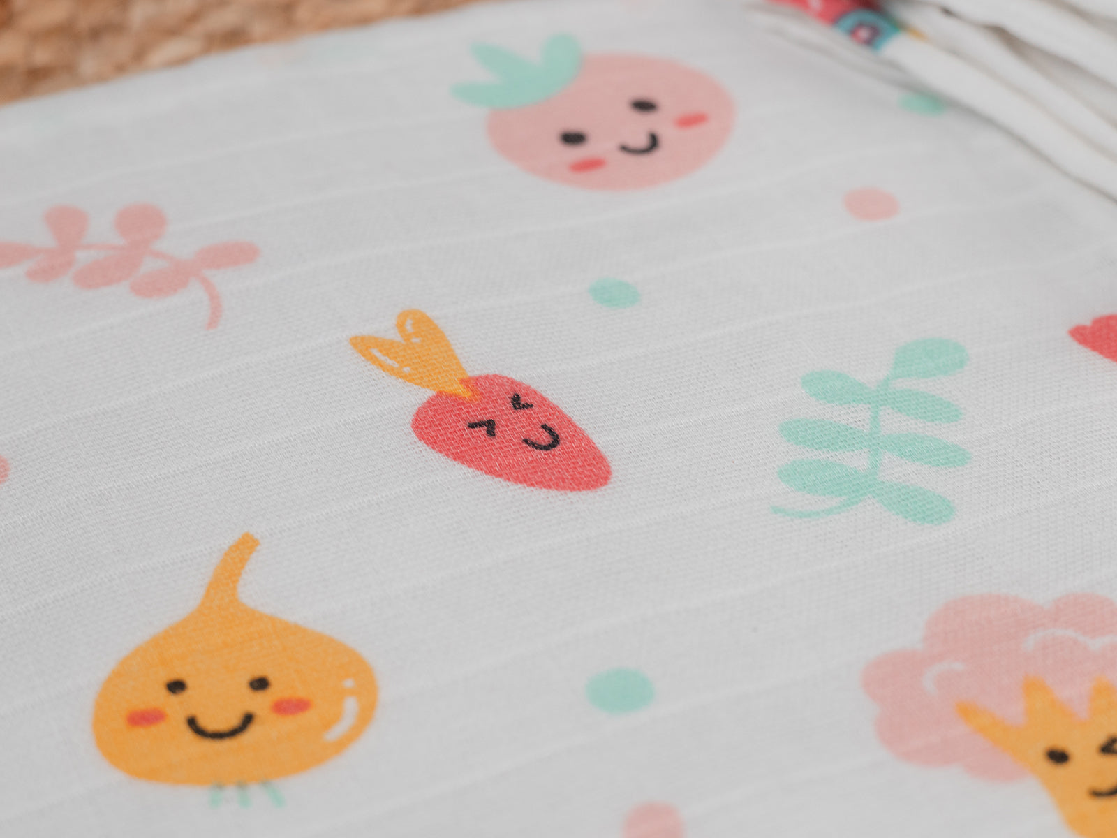 ADORABLE KAWAII- STYLE VEGETABLES